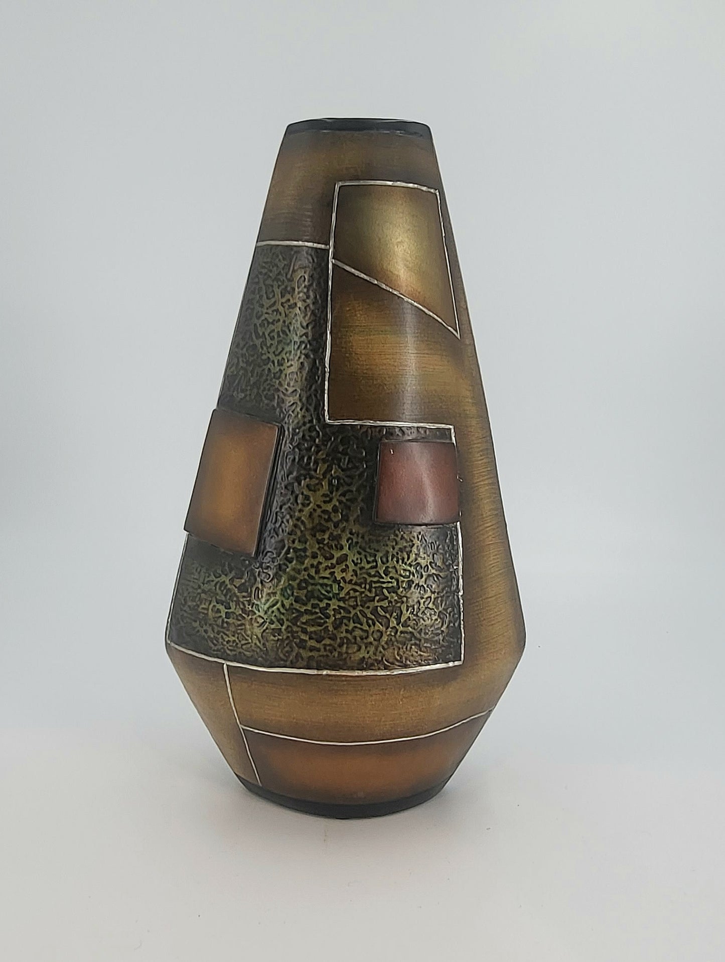 African Vase medium